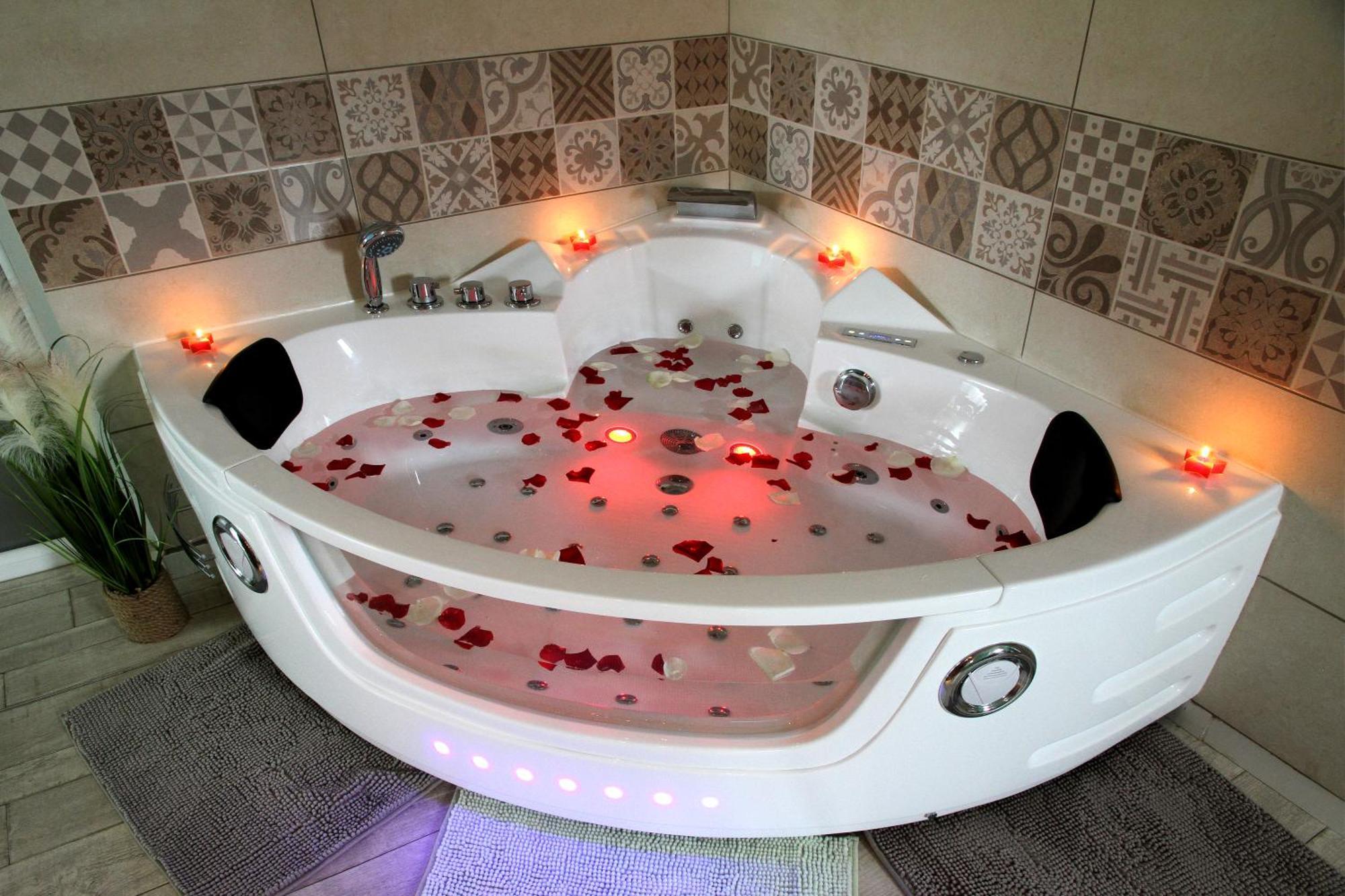 Green Spa Sauna Balneo Centre Ажан Екстериор снимка